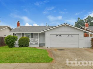 372 Hopkins Dr, Fairfield, CA 94533