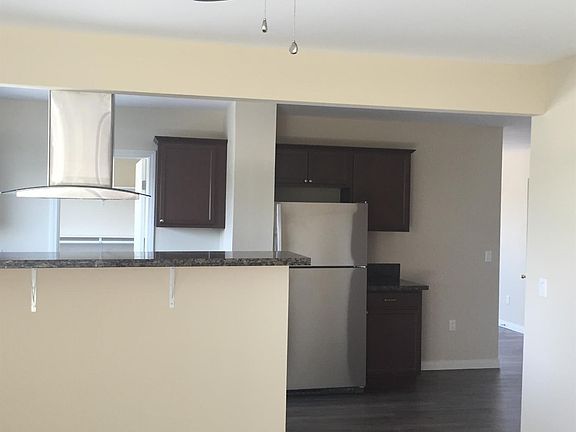 2nd image of 2729 Via Paseo APT H
