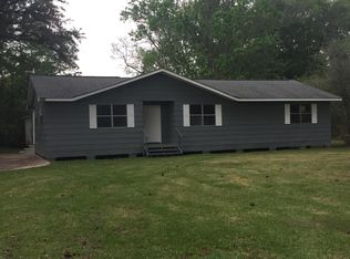 6009 Elder Ferry Rd, Moss Point, MS 39563