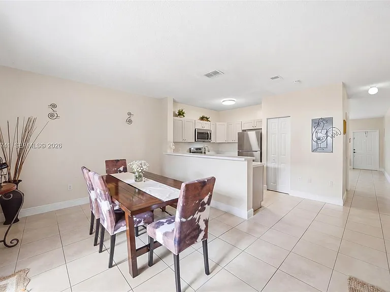 2263 SE 25th Ave #2263 — Photo 5