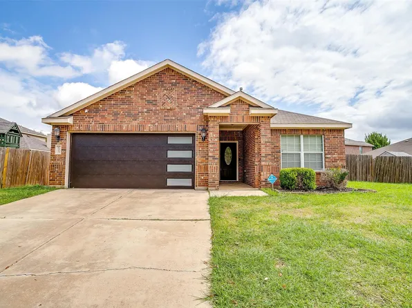 605 Brookbank Dr, Crowley, TX 76036