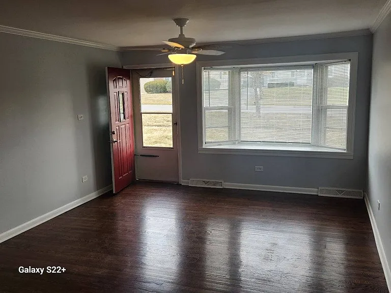16766 Highview Ave — Photo 8