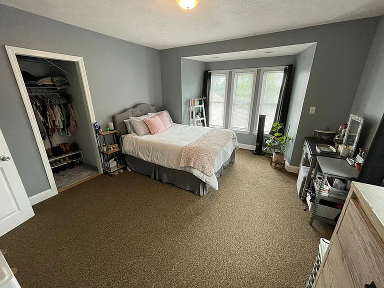 11-13 Porter St #2L — Photo 10