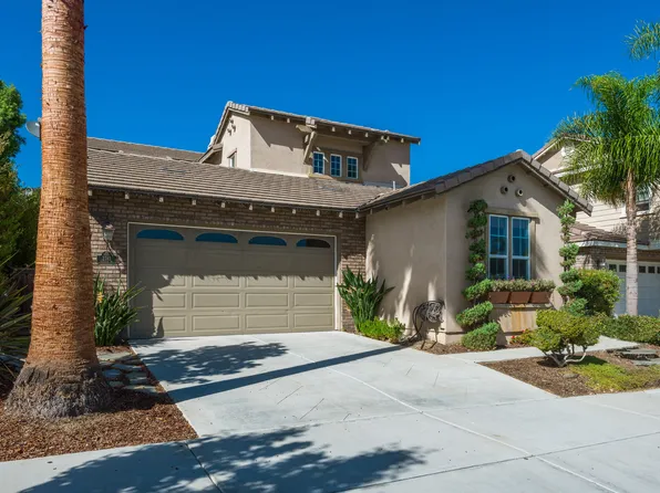 2743 Plumeria Dr, Carlsbad, CA 92009