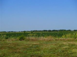 980 Eisenhower Rd, Princeton, KS 66078