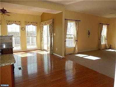 4th image of 2827 Videre Dr