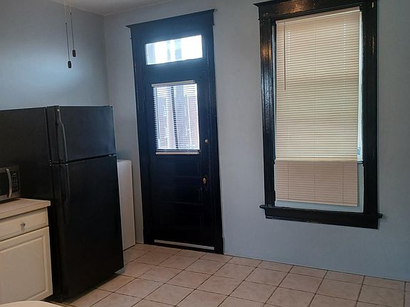 3rd image of 3427 Ohio Ave Floor 2