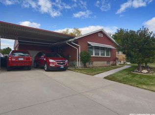 36 W 4300 S, Washington Terrace, UT 84405