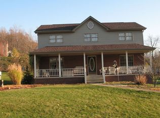 253 Apple Hill Dr, Delmont, PA