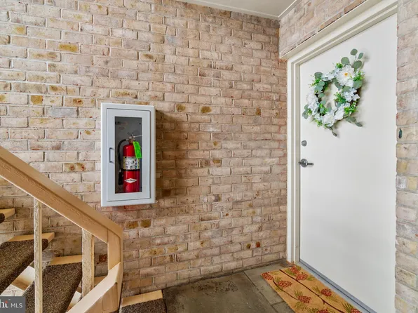 768 Fairview Ave APT C, Annapolis, MD 21403