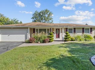 266 Judy Ann Dr, Rochester, NY 14616