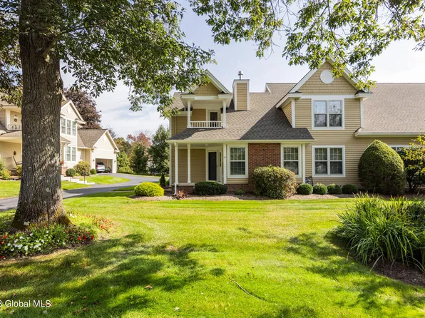 18 Overlook Drive, Queensbury, NY 12804