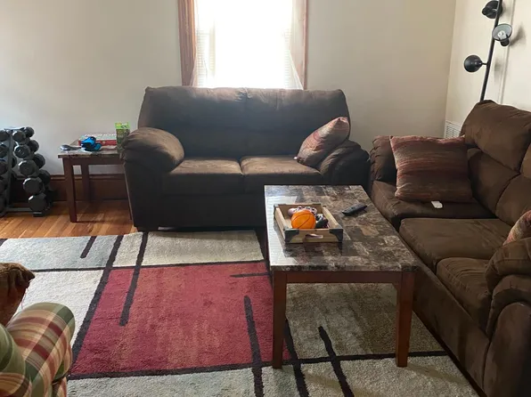 39 Adams St #2, Worcester, MA 01604
