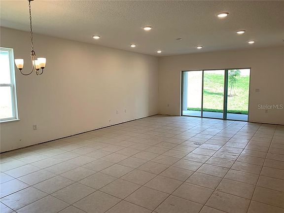 5th image of 349 Briarbrook Ln