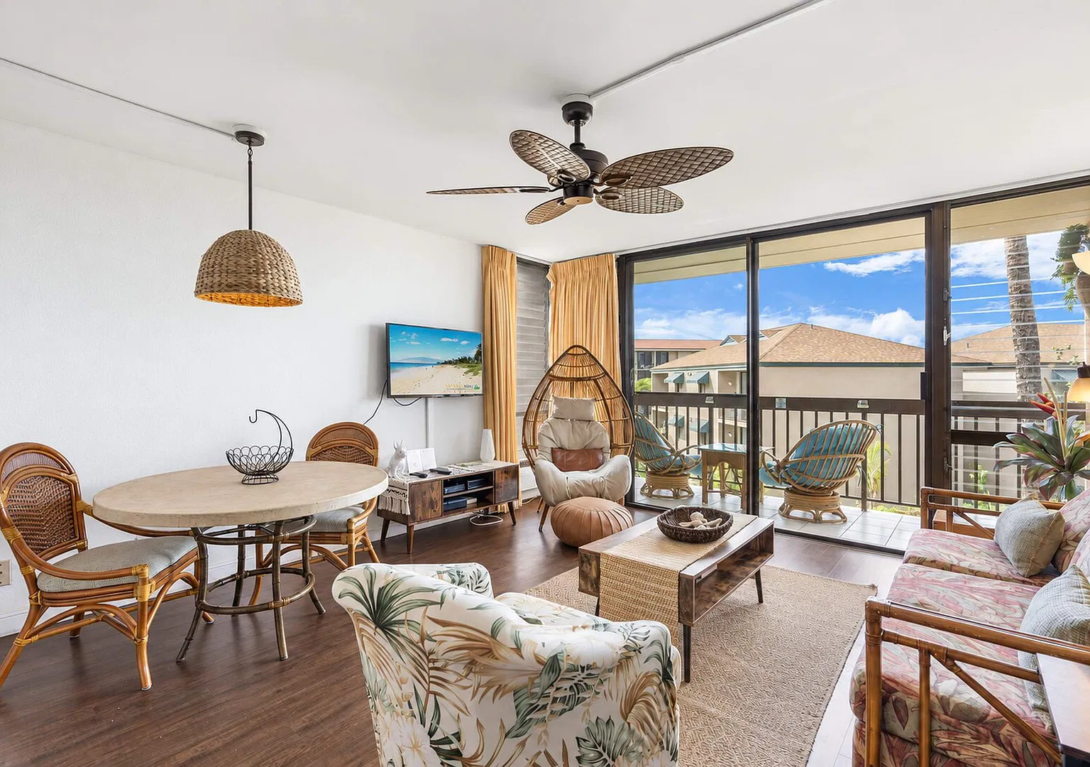 Maui Vista 1BR in Kihei with King Bed, WiFi, AC and Washer Dryer on — Photo 1
