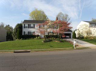 3292 Blue Heron Dr, Falls Church, VA 22042