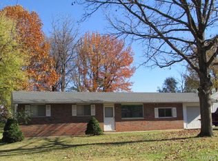 260 Maywood Dr, East Alton, IL