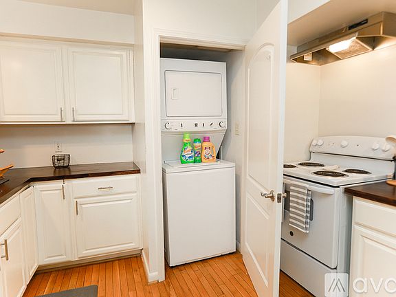 5th image of 831 W Ocean View Ave APT 1