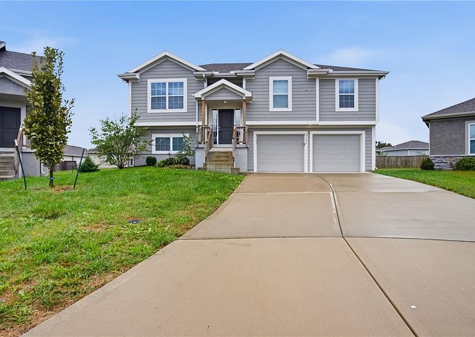 1st image of 21806 Lucca Cir