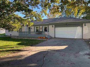 101 Lord Dr, Hartford City, IN 47348