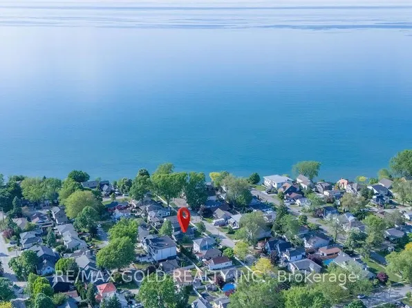 15 Shelley Ave, Saint Catharines, ON L2N 5L4