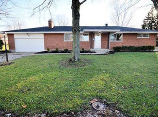 450 Crestview Dr, Lebanon, OH 45036