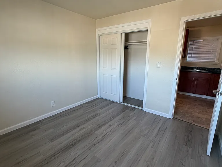 1810 E 25th St #206 — Photo 7