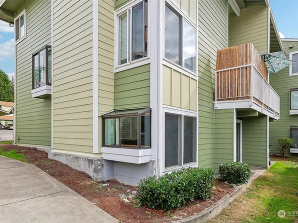 22236 24th Avenue S #P112, Des Moines, WA 98198
