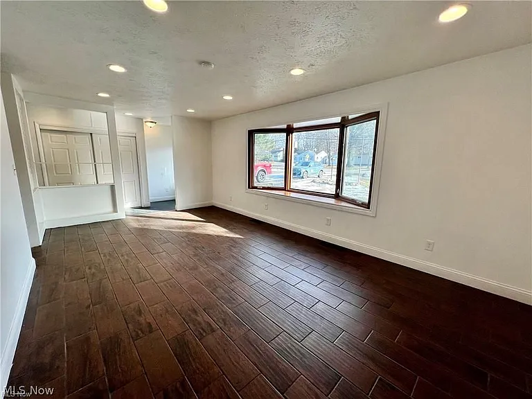 20368 Westwood Dr — Photo 6