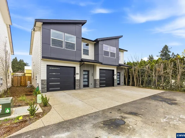 4845 & 4847 Elvira Pl N, Keizer, OR 97303