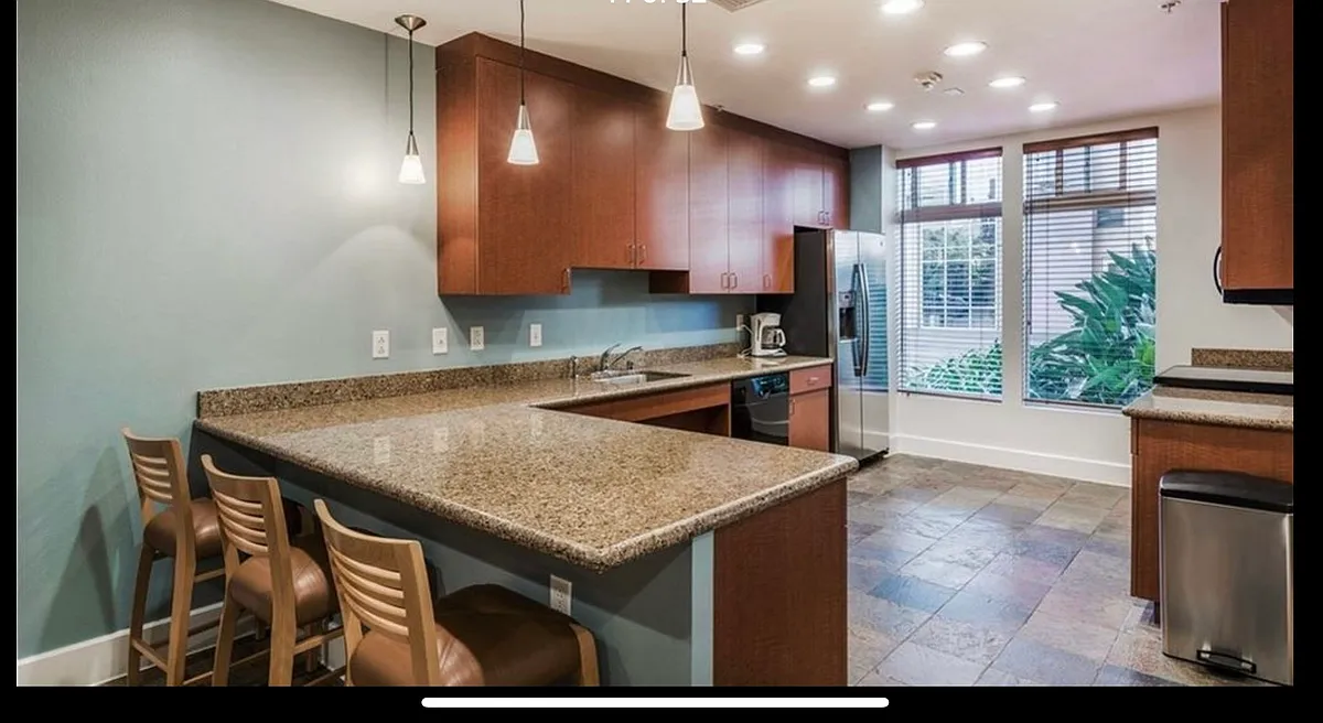 Building Photo - 388 E Ocean Blvd #718