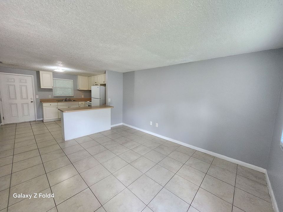 1st image of 11720 N 14th St #11722-104