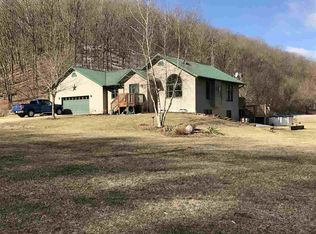 6530 State Highway 80, Avoca, WI 53506