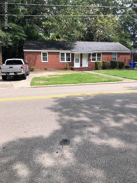 1st image of 205 S Elm St #A