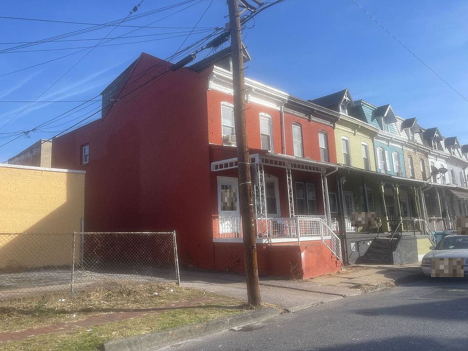 2nd image of 559 Gordon St