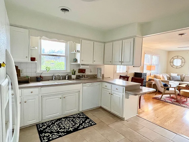 4652 Paul Revere Rd — Photo 13