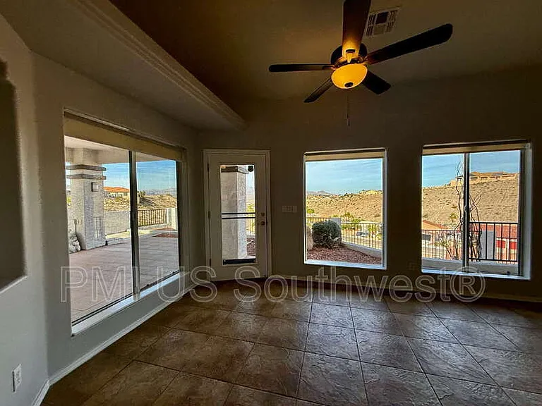 2917 Desert Vista Dr — Photo 24