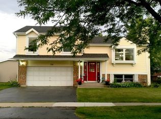 175 W Harbor Dr, Lake Zurich, IL