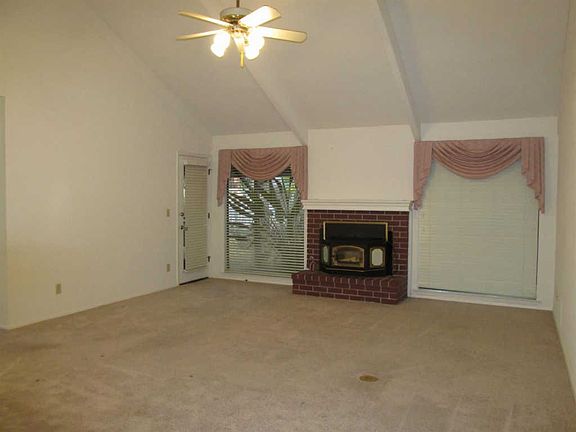 2nd image of 6335 N Palm Ave