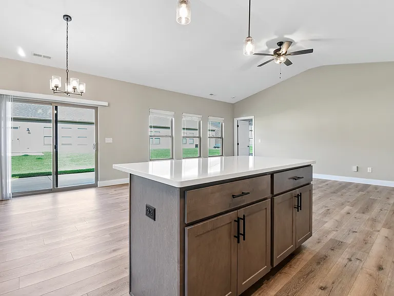 1608B Delane Dr #B — Photo 11
