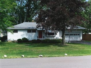 1024 Rosealee Ave, Elyria, OH 44035
