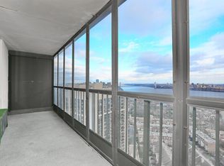 300 Winston Dr APT 2906, Cliffside Park, NJ 07010
