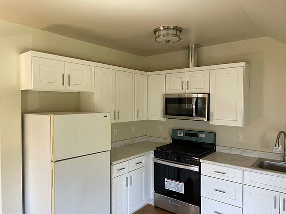 3rd image of 8025 N Branciforte Ave