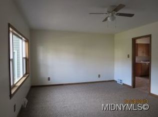 5691 Mapleton Dr, Utica, NY 13502