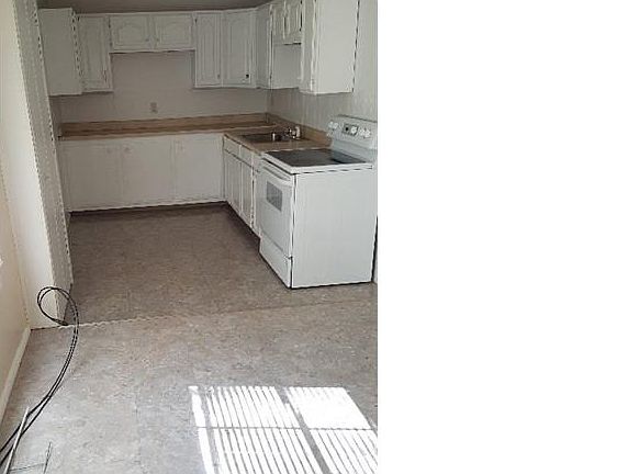 3rd image of 4490 Gaiter Ln
