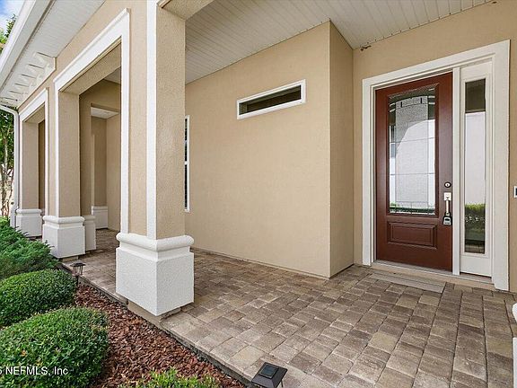 3rd image of 58 FURRIER Court