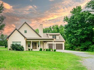 7 Circle B Dr, Ward, AR 72176