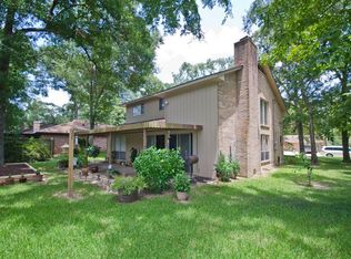 380 W Rolling Hills Dr, Conroe, TX 77304