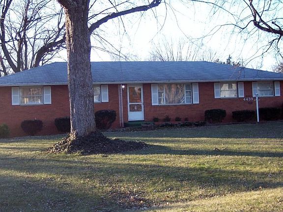 4th image of 4439 N 4th St