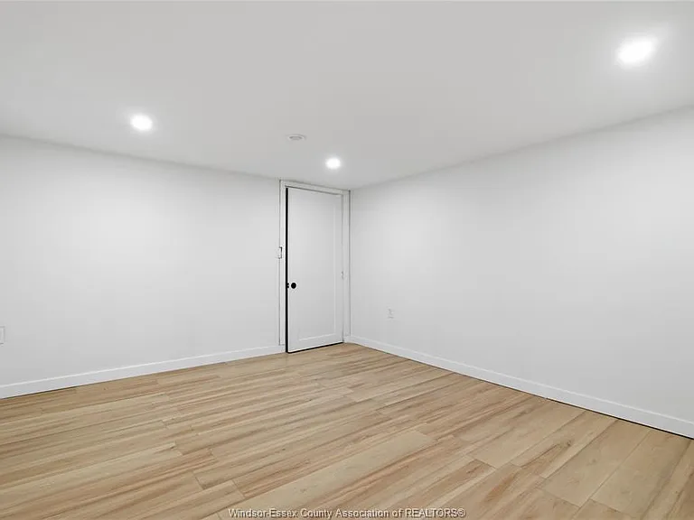1784 Partington Ave #LOWER — Photo 10